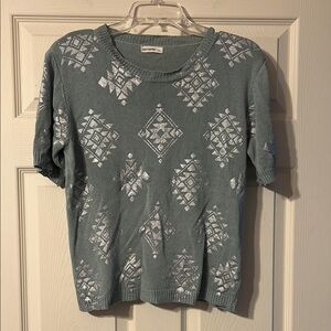 Geometric Patterned Short Sleeve Sweater Small Medium